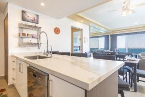 Splash in The New Lazy River and Sleep In Luxury Encantame Towers C 1204