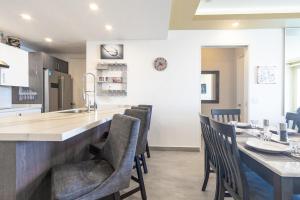 Splash in The New Lazy River and Sleep In Luxury Encantame Towers C 1204