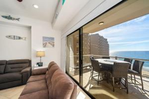 Las Palomas OV 4BR 4BA Cortez 901