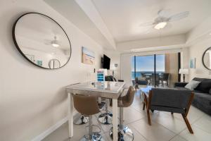 1BR 1BA Ocean View Las Palomas Phase 1 Bld Ruby