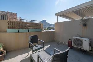 City Light & Mountain Sight