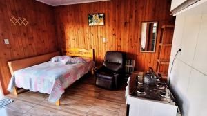 Chalézinho Bons Ventos Campestre no Sitio com Churrasqueira WI-FI a 6km da Estrada do Mar 7km Parque de Rodeio II 8,1Km Prefeitura II 7,2Km UFRGS Litoral II Taxi Fácil II Tranquilidade 12km Praias Tramandai