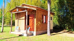 Chalézinho Bons Ventos Campestre no Sitio com Churrasqueira WI-FI a 6km da Estrada do Mar 7km Parque de Rodeio II 8,1Km Prefeitura II 7,2Km UFRGS Litoral II Taxi Fácil II Tranquilidade 12km Praias Tramandai