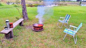 Chalézinho Bons Ventos Campestre no Sitio com Churrasqueira WI-FI a 6km da Estrada do Mar 7km Parque de Rodeio II 8,1Km Prefeitura II 7,2Km UFRGS Litoral II Taxi Fácil II Tranquilidade 12km Praias Tramandai