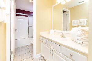 Phoenix X 1204 condo