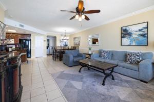 Phoenix X 1204 condo