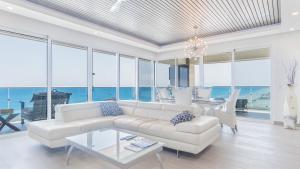 Encantame Towers Velero 901