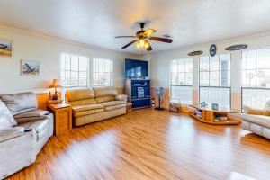 Escape Gulf Views Large Deck Pet Friendly