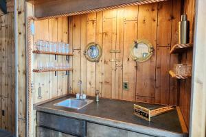 Ocean Front A Frame with Spectacular Views! Dog The Hidden Overlook