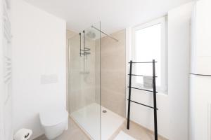 Stylish Duplex for 8 in Central Antwerp