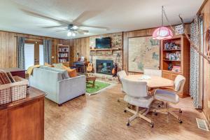 Music-Themed Family Home! 13 Mi to Dtwn Nashville