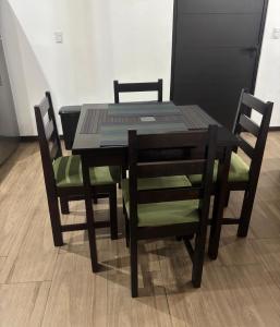 Airport Apartment AriHome