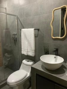 Airport Apartment AriHome