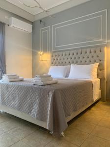 Sea View Apartments, 60m to Beach, Balcony