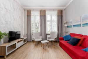 Starowiślna 38 Charming Apartment by BookingHost