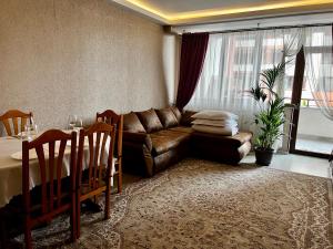 Apartament Isaran