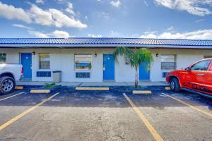 Pet-Friendly Studio 2 Mi to Dtwn Sebring!