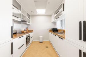 The Residences Towers - 3 Minute Walk to Dubai Fountain