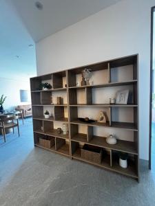 Apartment 842 Omega Black Tower