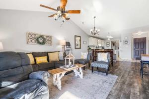 Grand View at the Pointe - Rolling Hills