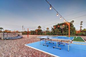 6 Bedrooms Sport Court Hot Tub