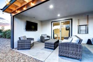 6 Bedrooms Sport Court Hot Tub