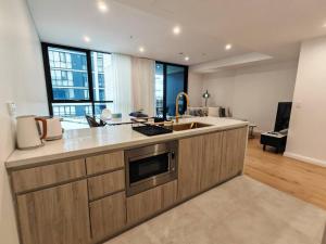Modern Luxury Brand New 2BR APT Steps from the Metro