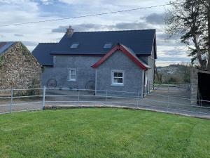 Pauls country cottage