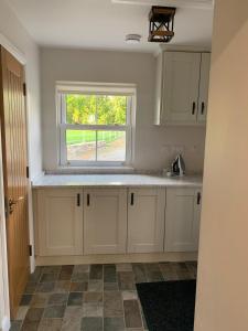 Pauls country cottage