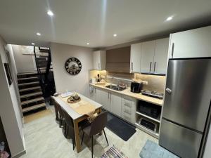 The 50 50 Deluxe Apartments