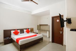 Hotel O Av Residency Near Botanic Garden Of Indian Republic