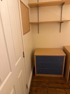 Spacious and cosy 4 Bed House in Beeston