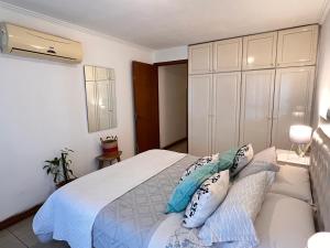 Paseo Aristides Suites -parking opcional-