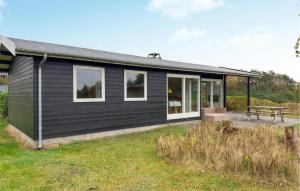 Lovely Home In Knebel With Wifi