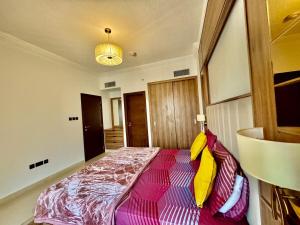 Deira Luxurious unit