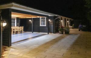 Gorgeous Home In Hornbæk With Wifi