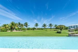 Vista Family Garden Suite Pool front 2 Bdrms