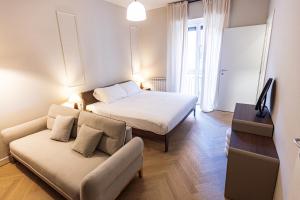 Modern & Elegant apartment Milan city centre Paolo Sarpi District