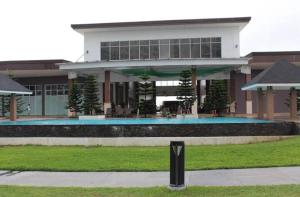 SMDC Wind Residences Tagaytay - Maples & Ash Staycation