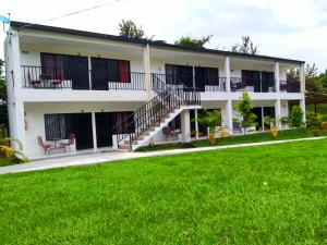 Hotel Llano Grande Rivera