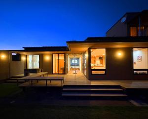 隠れ家アートヴィラ Villa Revolla