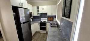 Greville Getaway - Absolute Waterfront