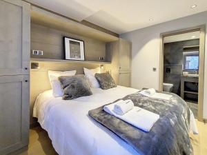 Chalet confortable aux pistes avec sauna, Wifi, Parking - FR-1-344-894