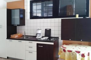 Apartment in Jadranovo with parking space