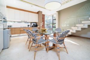 27 Kauai - Zimbali Estate