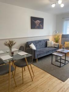 Modern apartment in Glasgow West End, free parking