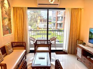 Ultra Luxe 1BHK Candolim - Modern Apartment, Pool, Balcony - 5 Minutes to Beach