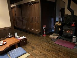 urara house guesthouse