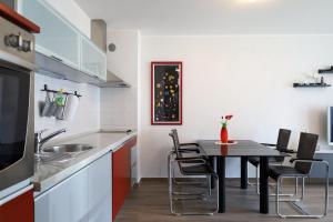 Apartment Lumi near the town center