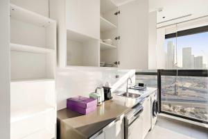 Silkhaus Vacation Homes Luxe 3BR and Maid Room with Private Beach in Reem Island